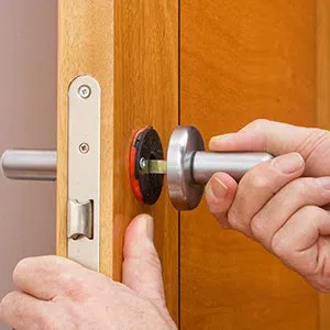 Father Son Locksmith Store Bradenton, FL 941-270-3717 - broken-key-extraction